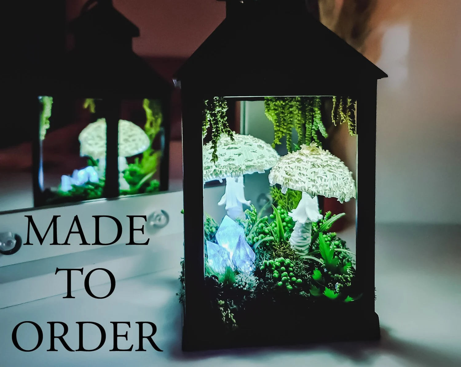 Handmade Mushroom Lantern – Crystal Fairy Moss Diorama, USB Rechargeable LED
